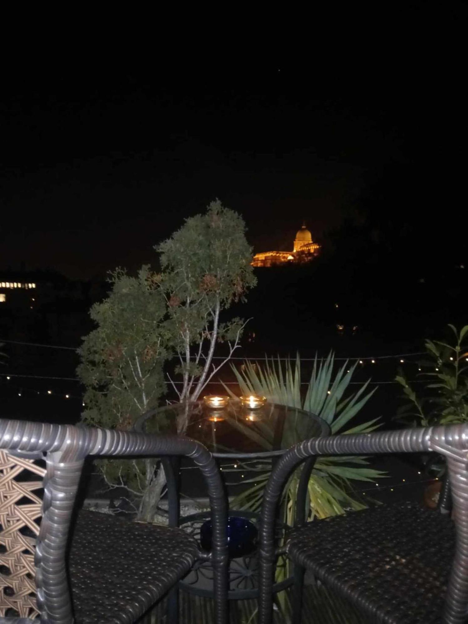 ブダペストCozy Panorama At The Castleアパートメント エクステリア 写真